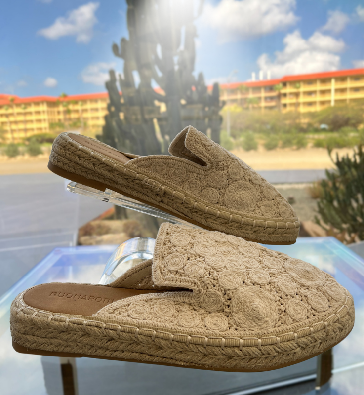 Creme Slide Flats