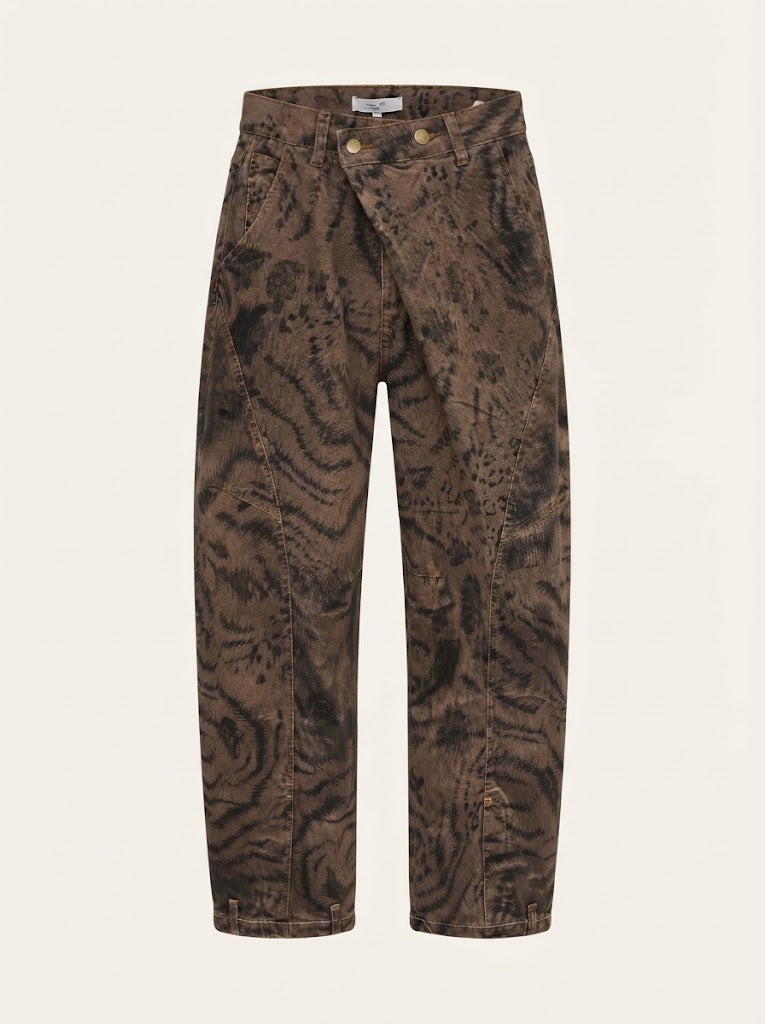 Asymmetric Print Jeans