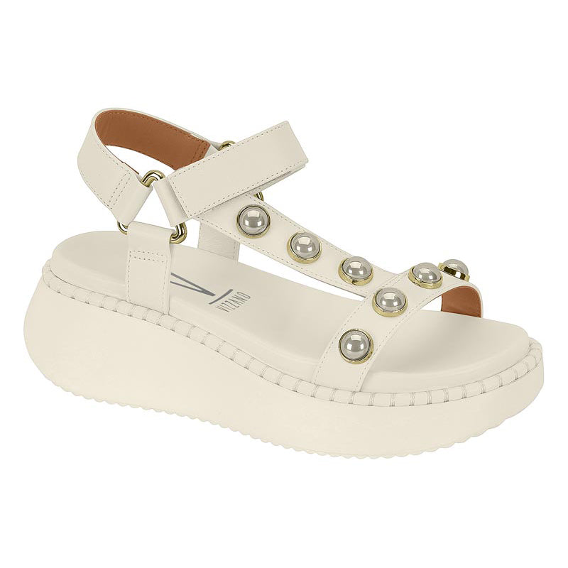 Pearl Studs White Wedges