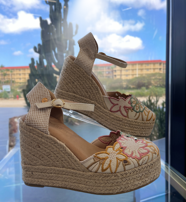 Creme Floral Wedges