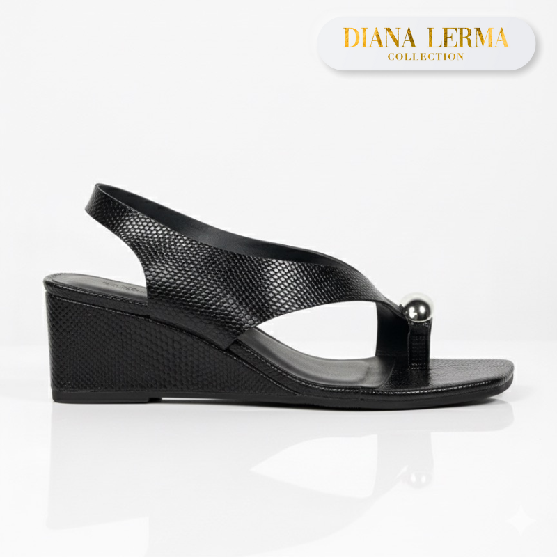 Black Textured Wedges